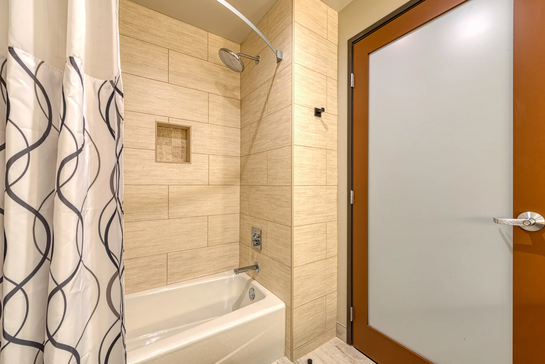 Classic Double — Bathroom